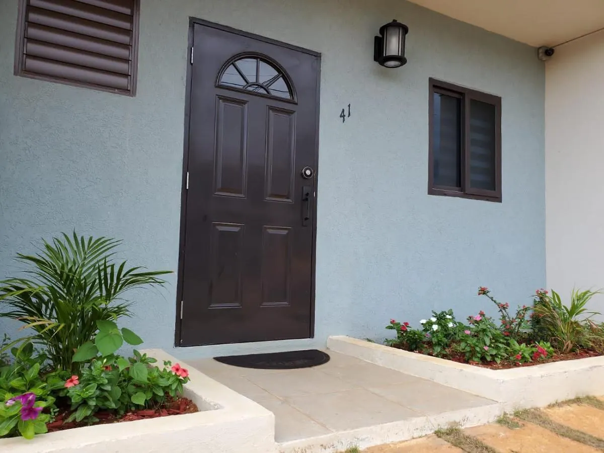 Tropical Rose Getaway Villa Discovery Bay Jamaica